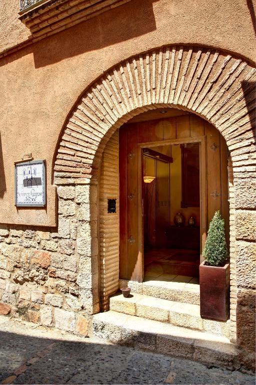 Hotel Villa De Alquezar Exterior photo