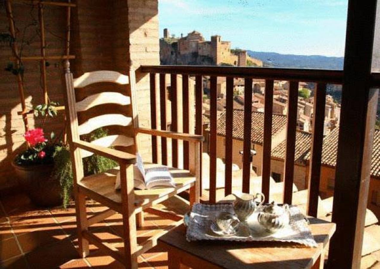 Hotel Villa De Alquezar Exterior photo